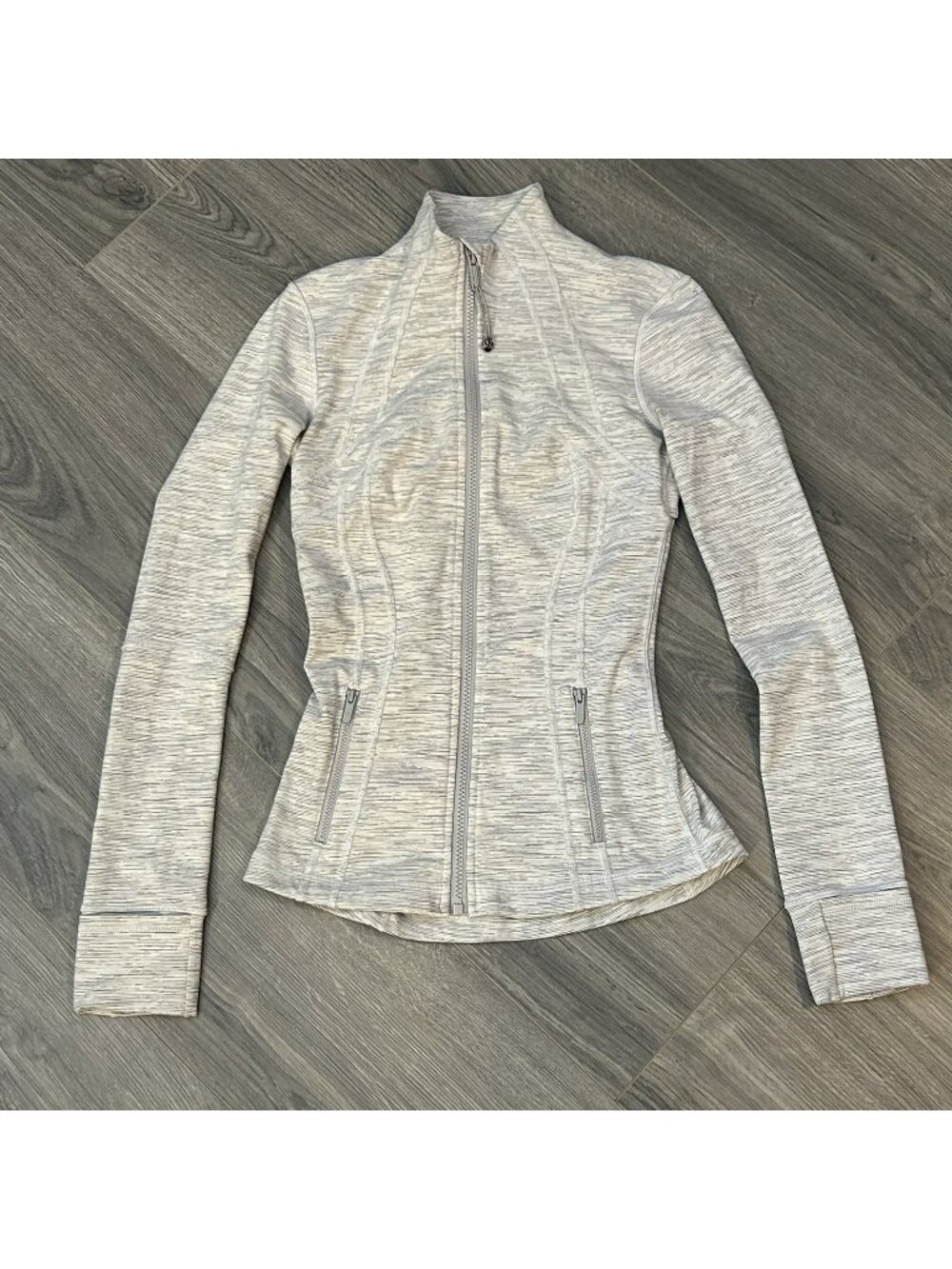 Lululemon Define Jacket Womens 2 Gray Stripe Full Zip Thumbholes Yoga Running